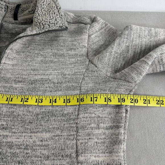 Kuhl 1/4 zip fleece pullover - Picture 9 of 11